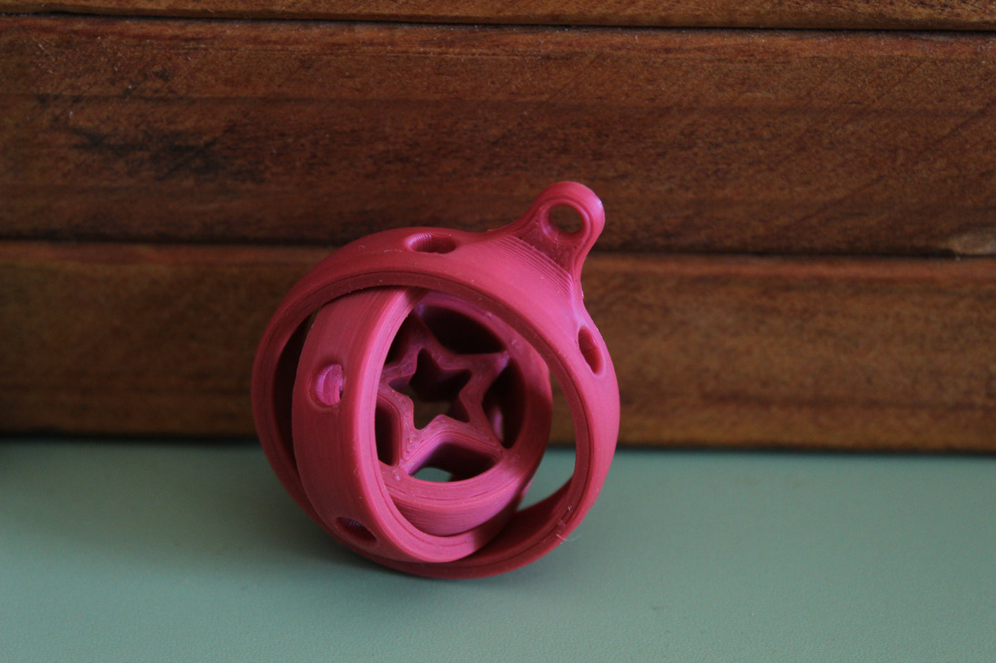 3D-printed Gyro Globe