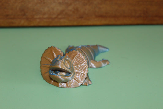 3D-printed Articulated Baby Frilled Neck Lizard
