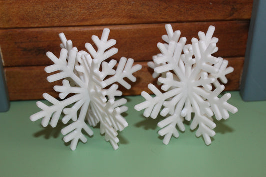 3D-printed Christmas Tree Snowflakes